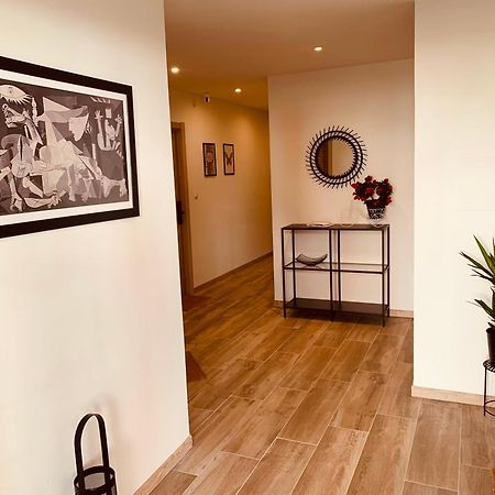 Lurgorri Apartamentos By Gernihost Guernica y Luno Ngoại thất bức ảnh