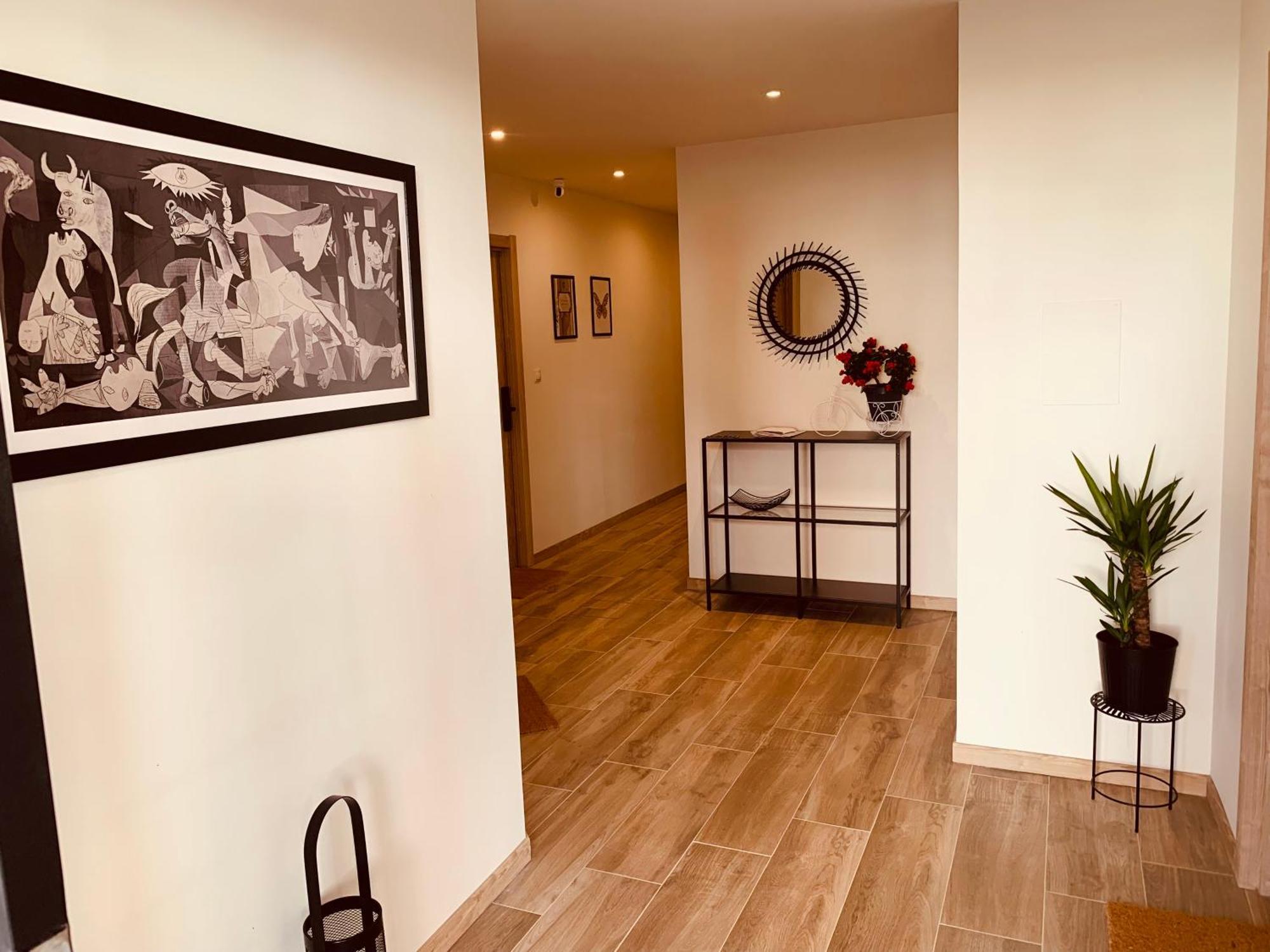 Lurgorri Apartamentos By Gernihost Guernica y Luno Ngoại thất bức ảnh